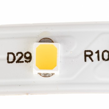 Led лента 12В теплая белая Motoko smd2835 60LED/m IP65, 1м