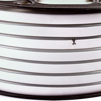 Led неон 12В нейтральный белый 8х16 пвх smd2835 120LED/m 6W IP65, 1м